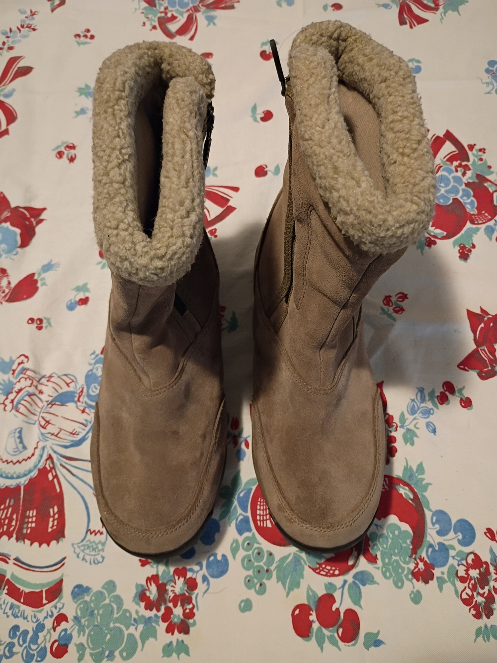 Sorel Ankle Zip Up Booties Sz 10